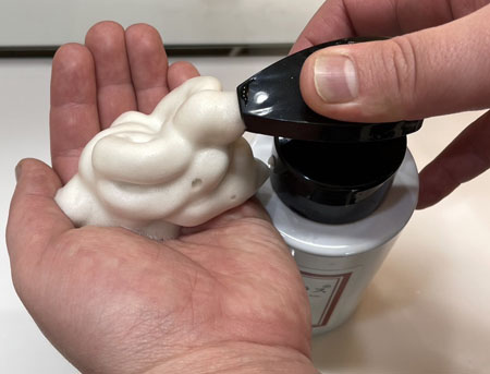 プロトサイエンスとコラケラトリートメントが泡状に